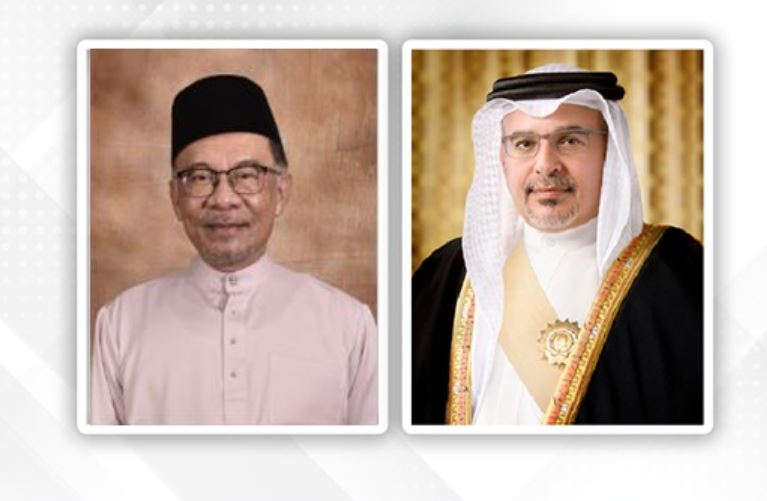 HRH Prince Salman receives telephone call from Malaysian Prime Minister